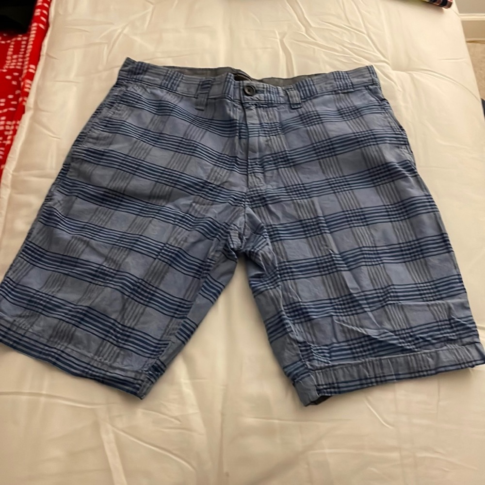 Banana Republic size 32 shorts